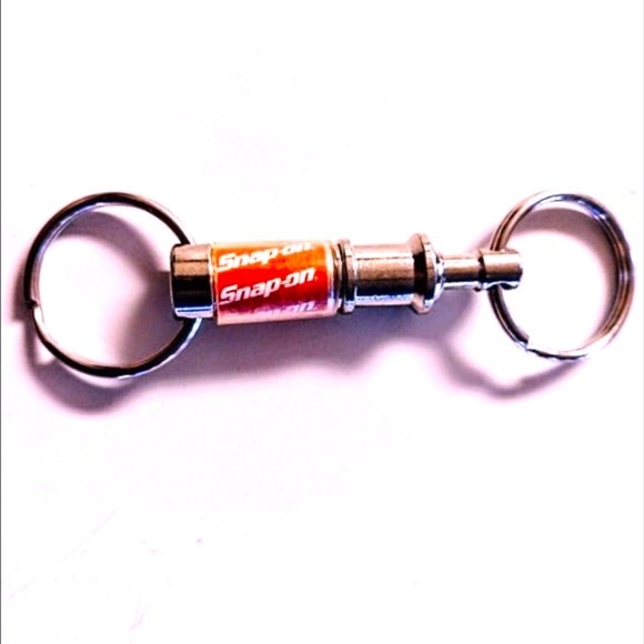 Snap-on Set 2 CAN COZIES w/MAGNETS + VINTAGE KEY HOLDER & ZIPPER PULL ~ ALL NEW - Picture 6 of 13